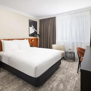 Отель Hilton Дюссельдорф